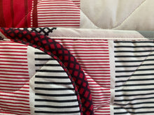 Заредете изображение във визуализатора на галерията – Шалте Нотика - червено